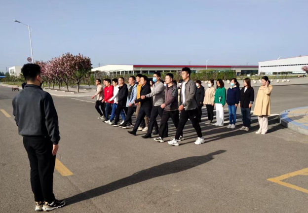 【企業文化】學習軍人(rén)精神  強健團隊體質