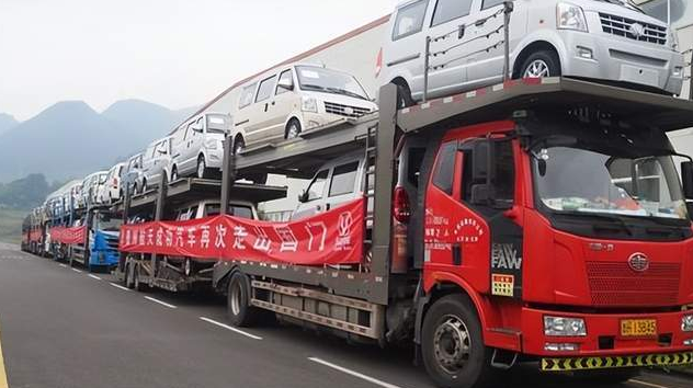 44輛“成功汽車”遠赴南美投放秘魯市場